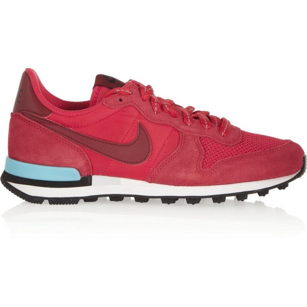 Nike Womens Internationalist Red Size 8